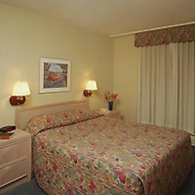 5 Calgary Downtown Hotel