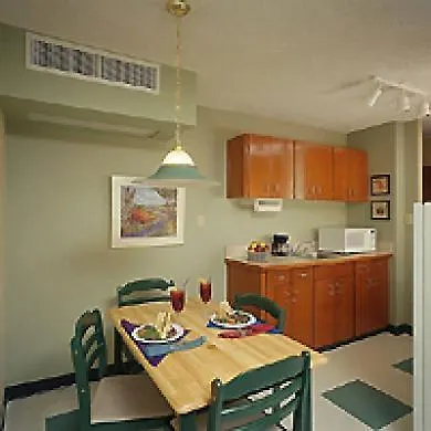 5 Calgary Downtown Hotel
