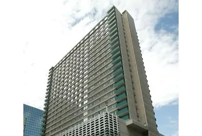 5 Calgary Downtown Hotel 3*,