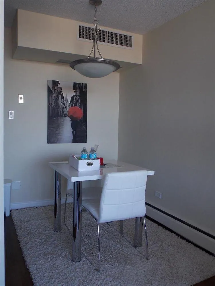5 Calgary Downtown Hotel