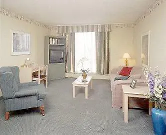 5 Calgary Downtown Hotel